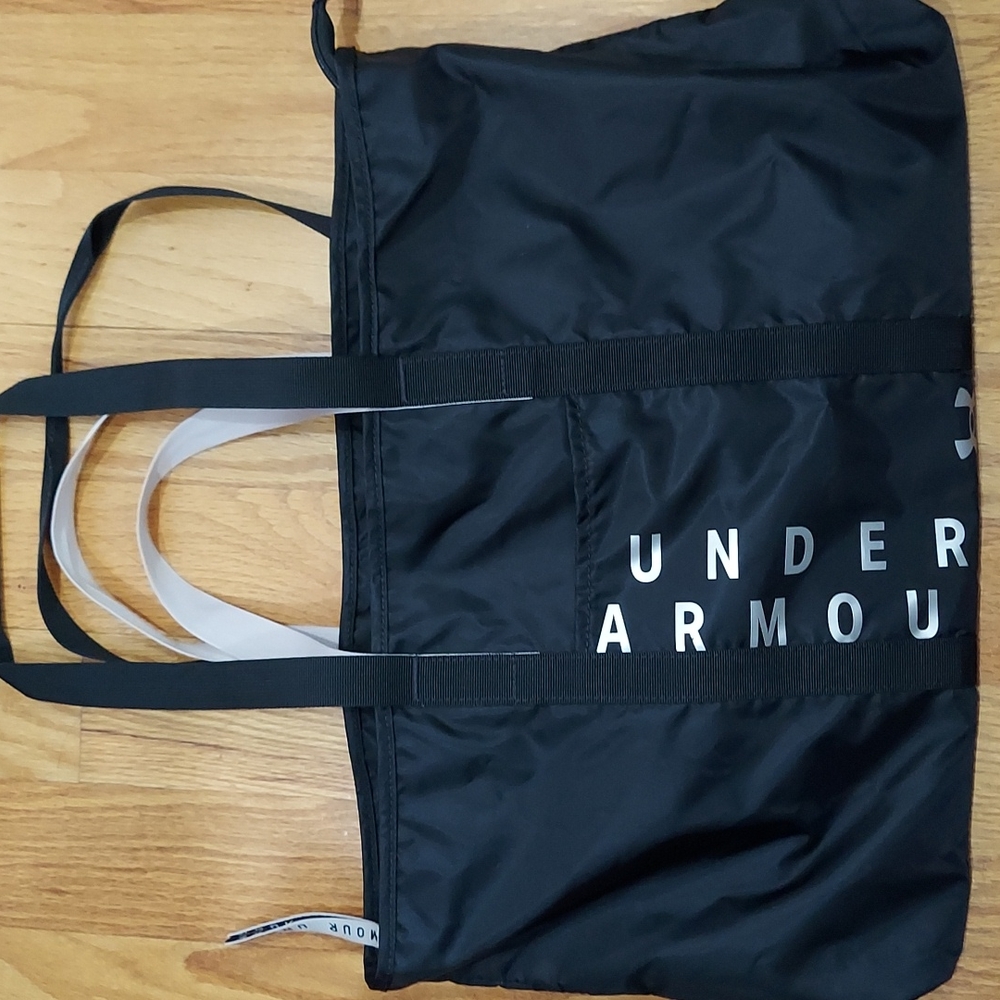 Under Armor sports totebag